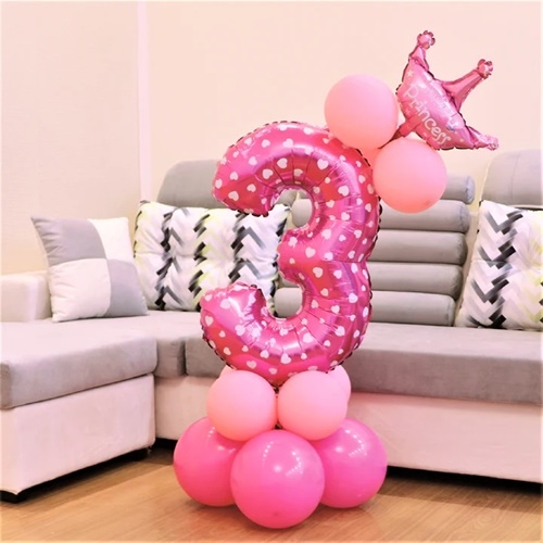 Balony dekoracja na urodziny różowy cyfra 3